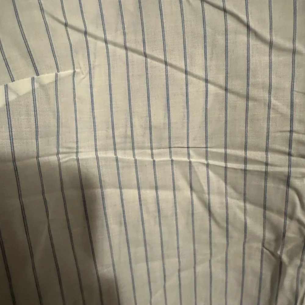 J Crew short sleeve button down v neck tie front top - Picture 5 of 8